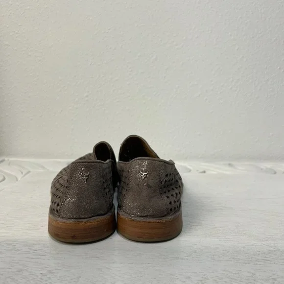 Trask Ali Perf Loafer Shoe Gray Silver Metallic Women's size 8M - Picture 5 of 7